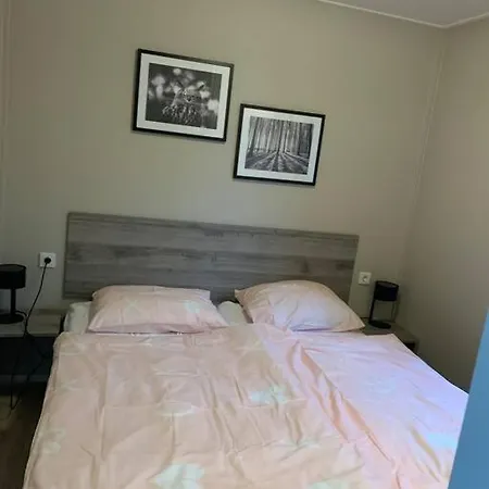 Luxus Waterfront Сasa de vacaciones Lathum