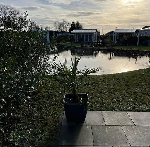 Ferienhaus Luxus Waterfront *