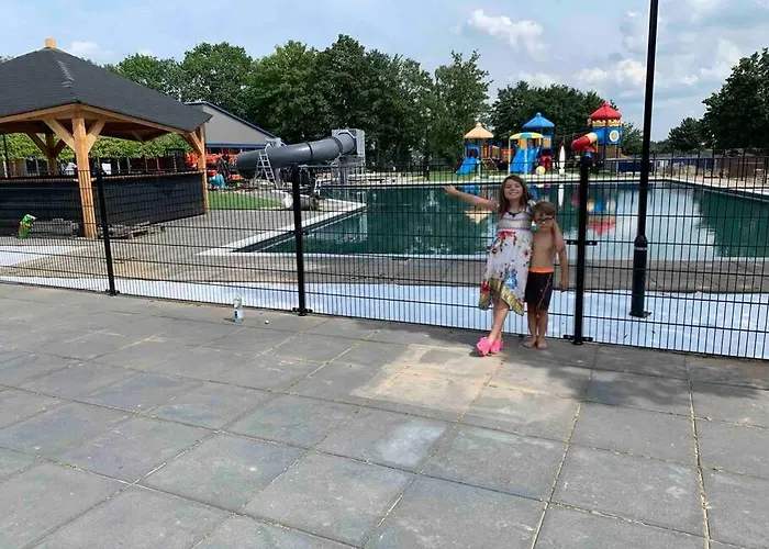 度假居 Luxus Waterfront